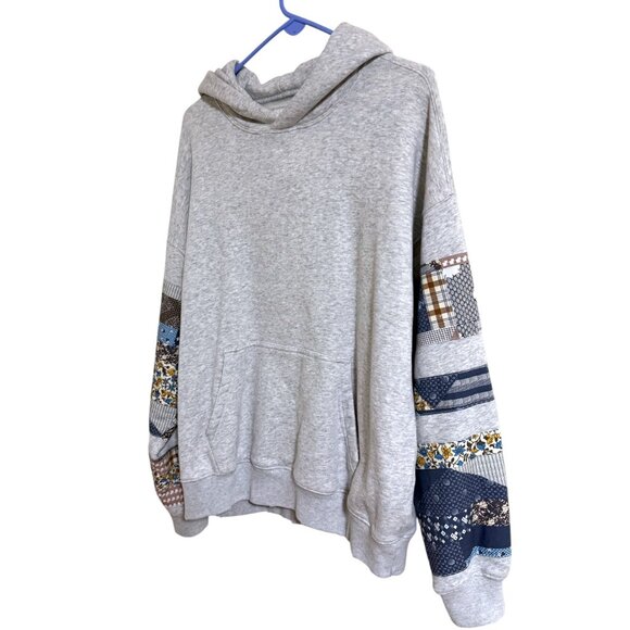 Abercrombie & Fitch Unisex Essential Popover Patchwork Embroidered Hoodie - Picture 6 of 9